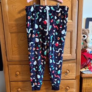 Festive Holiday Print Pajama Pants